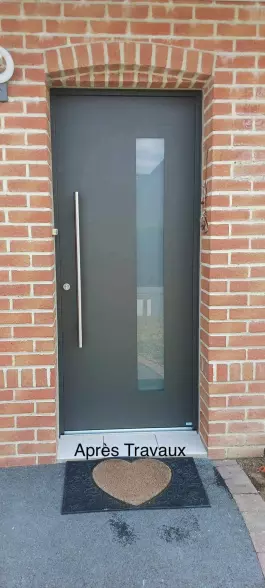 PORTE ENTREE - ALUMINIUM - SOGEFEM - BETHUNE LILLE ARRAS LEN