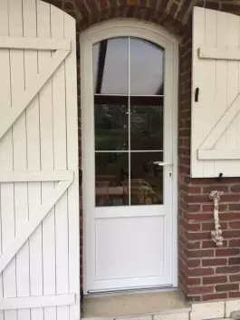 PORTE ENTREE - HYBRIDE - SOGEFEM - BETHUNE 