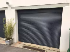 PORTE DE GARAGE ENROULABLE - SOGEFERM - BETHUNE 