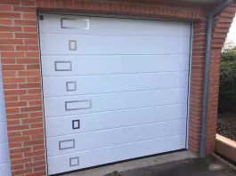 PORTE DE GARAGE SECTIONNELLE - SOGEFERM - BETHUNE 